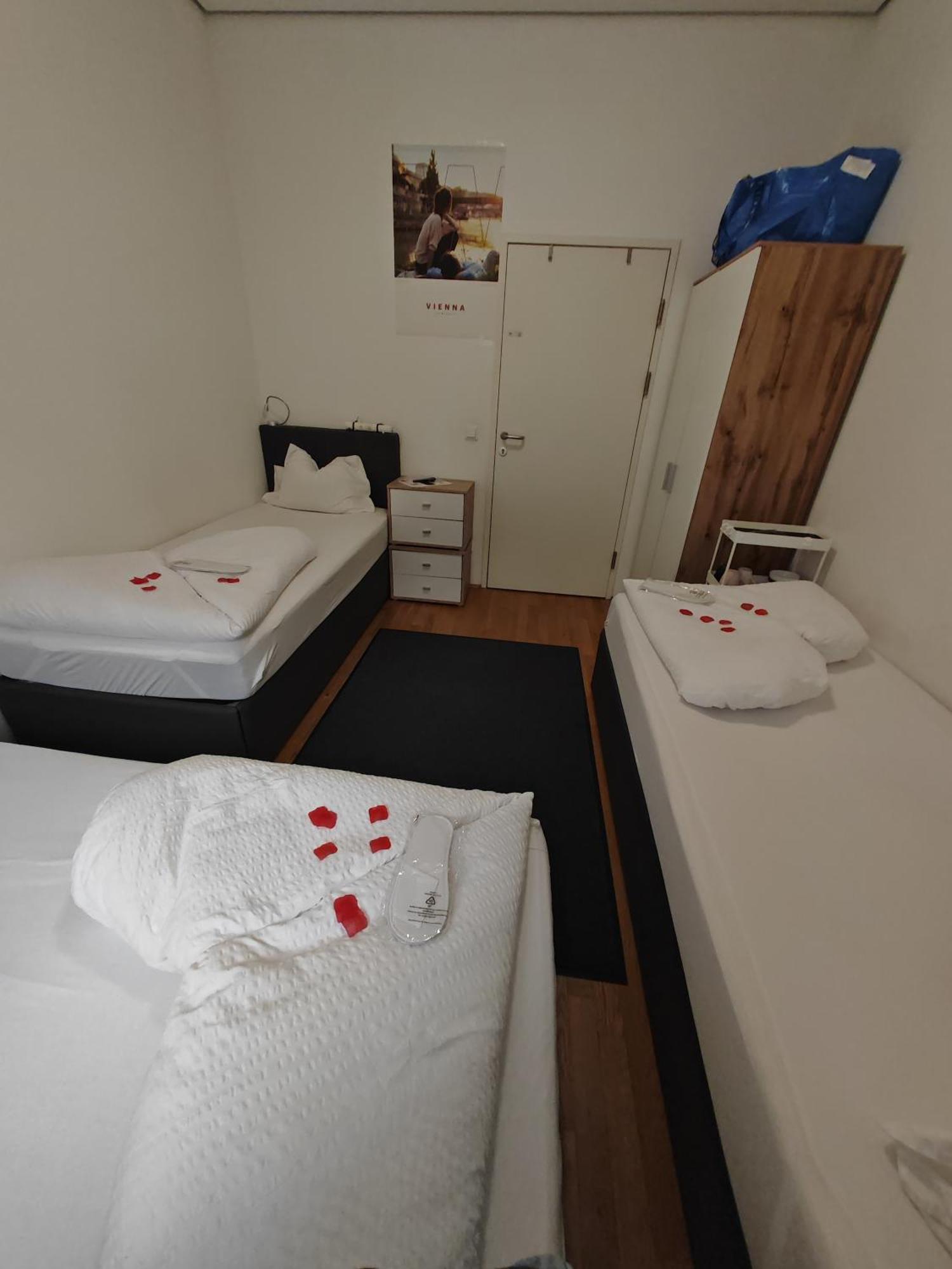 Abai Apartments 1140 Only Www-On-Line-Check-In & Selfservice Vienna Room photo